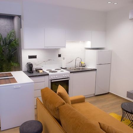 Anasa Studio - Studio Apartment With Yard - Ioannina City Center Exterior foto